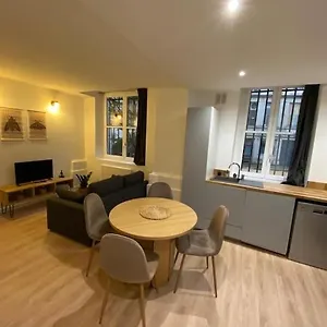  Apartment Cozy 1br+sofa Bed In Center