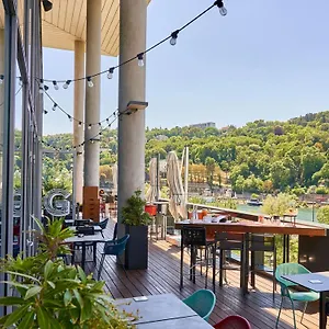 4* Otel Novotel Centre-confluence Bord De Saone